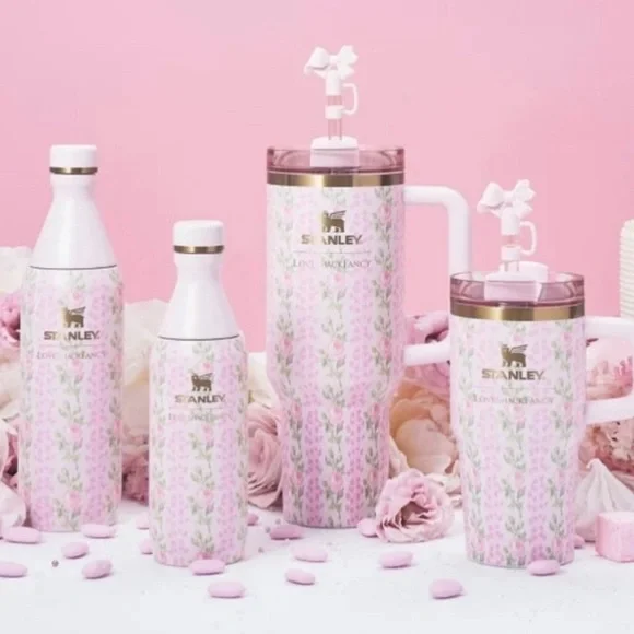 🎀 NIB Stanley X LoveShackFancy All Day Slim
Bottle | 12oz Blooming Heirloom - Picture 11 of 11